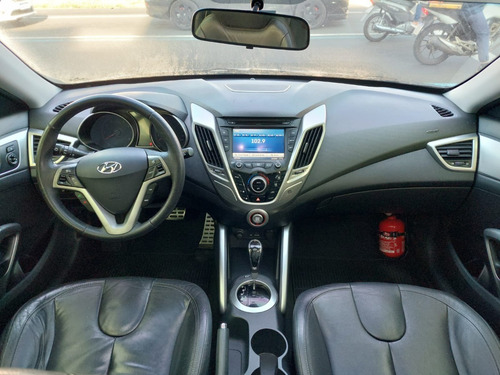 Imagem 11 de 13 de Veloster 1.6 16v 140cv Aut.