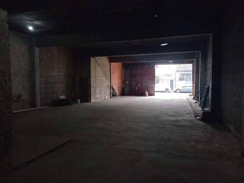 Depósito En Villa Lynch Industrial Dominante - Alquilado