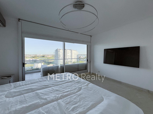 Departamento En Venta De 3 Habitaciones Con Vista Al Golf Y El Lago En Yoo, Nordelta