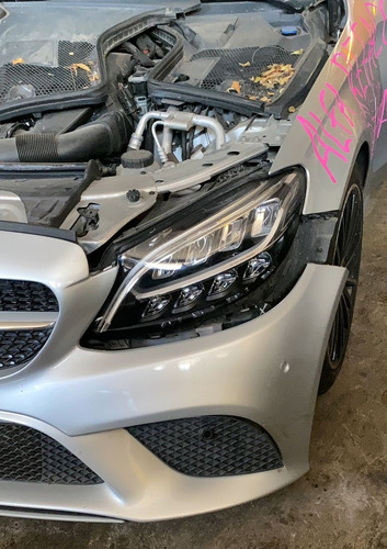 Mercedes Benz C200 2020 A/t. Por Partes. Desarme De Asegurad