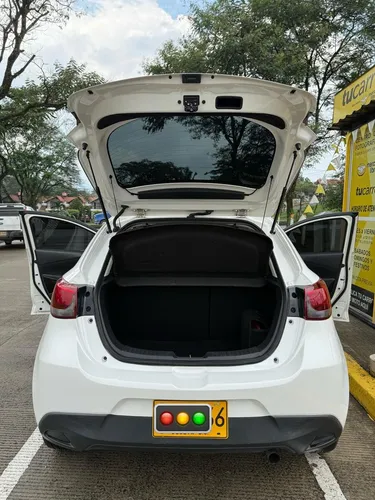 Mazda 2 1.5 Touring