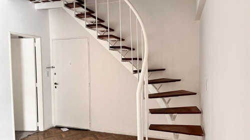 Alquiler Depto 2 Ambientes En Duplex En Balvanera