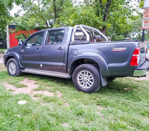 Toyota Hilux Srv