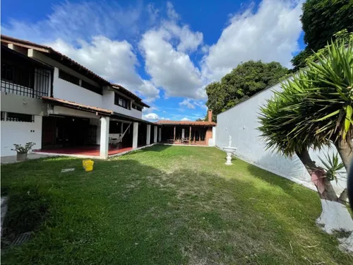Casa En Cumbre De Curumo
