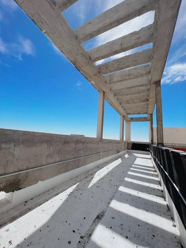 Imagen 25 de 27 de Piso - A Mts De Av. Alem - 180 Mts - Piso 14