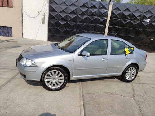 Imagen 2 de 10 de Volkswagen Jetta Clásico 2013 2.0 Gl Team Mt