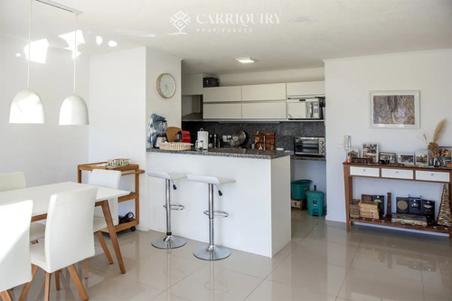 Apartamento En Venta En Avenue Roosevelt, 2 Dormitorios, Bajos Gastos Comunes