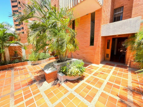 Imagen 3 de 25 de Av-728 Zona Norte Apartamento Edificio Tucaní Calle 70 Avenida 3d