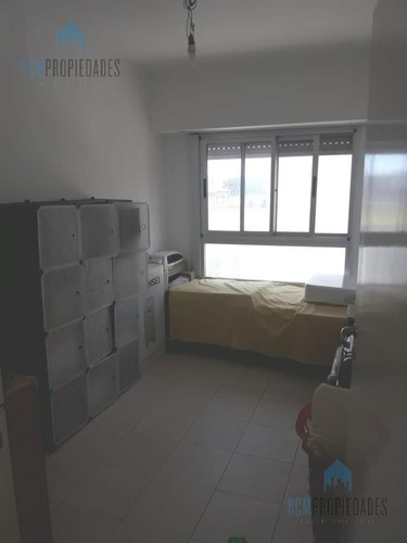 Imagen 5 de 16 de Departamento 3 Ambientes Con Balcon - Villa Lugano