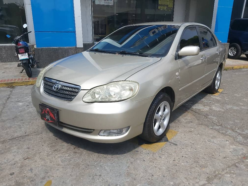 Toyota Corolla Sedan  Xlt