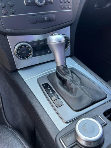Imagen 9 de 23 de Mercedes-benz Clase C 2007 3.5 C350 Avantgarde Sport At