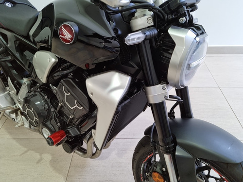 Imagem 13 de 15 de Honda Cb 1000 R