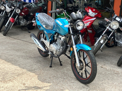 Yumbo Gs F 125 200 Baccio Classic P 110 Con Casco Y Empadnto