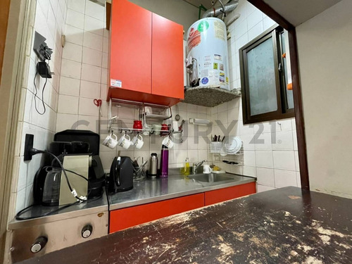 Imagen 27 de 30 de Venta Departamento A Refaccionar San Nicolas