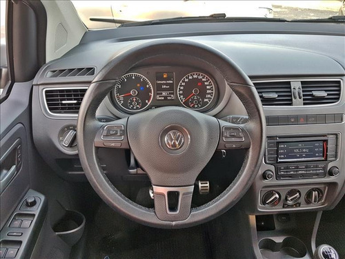 Volkswagen Crossfox Crossfox 1.6 Mi Flex 8v 4p Manual 2014