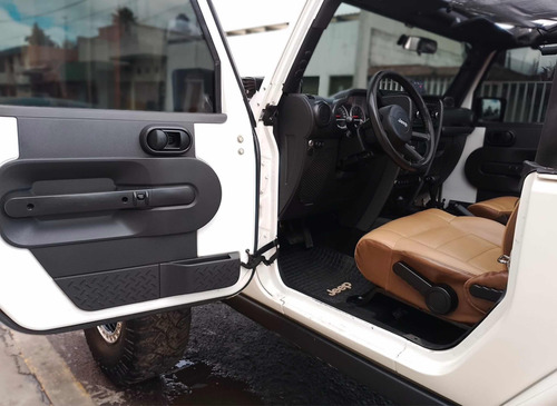 Jeep Wrangler Rubicon 4x4 At