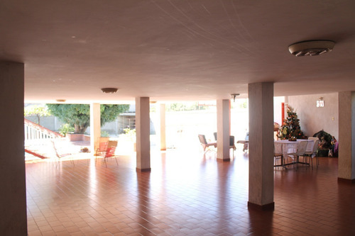 Imagen 7 de 21 de Casa Grande Con Piscina En Venta Sector Pozo Hondo Frente A Macro, Ejido