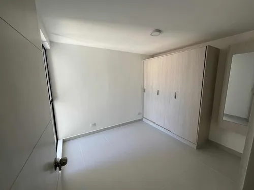 Rento Apartamento Con Excelente Ubicación En Rionegro