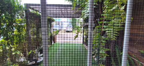 Casa En Primera Seccion De Los Héroes Con Vigilancia Y Áreas Verdes!!