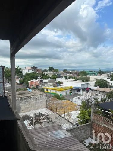 Venta Casa 4 Ambientes 5 De Mayo