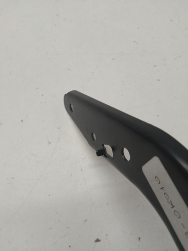 Soporte Trasero Estribo Lateral Izquierdo Toyota Hilux 05-15