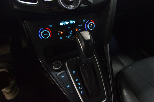 Ford Focus III 2.0 Titanium At6