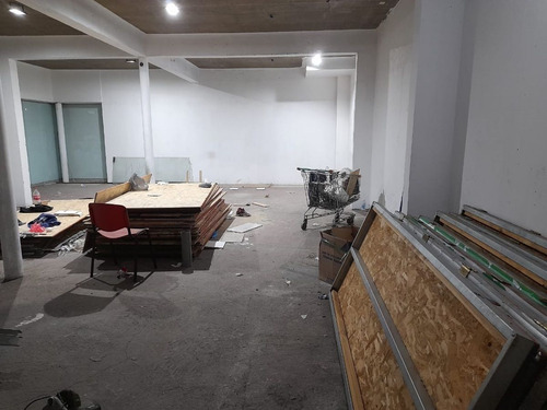 Local 236m2 Piso 1 Y 2 Strip Center Pte Alto