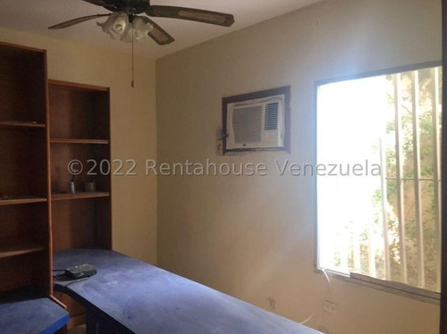 Imagen 10 de 28 de Gustavo Zavala Rentahouse 22-22180