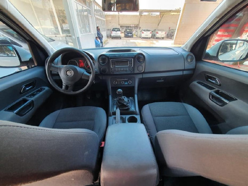 Imagen 8 de 9 de Volkswagen Amarok 2.0 Tdi 4x2 Dc Trendline 180 Hp 2015