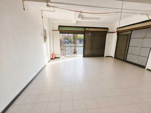 Gran Arriendo Local Comercial 80m² Independencia (177864)
