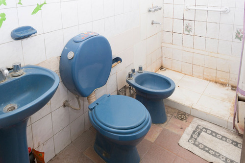 Casa 6 Dormitorios Venta Villa Lavalle