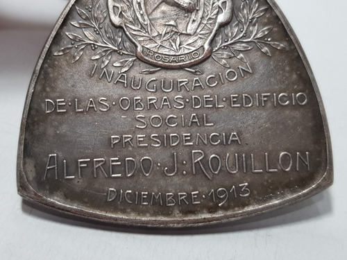 Imagen 7 de 7 de Antigua Medalla Jockey Club Rosario 1913 Gotuzzo Mag 57986