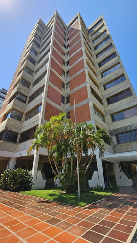 Apartamento En Venta El Milagro Edificio Rogal Hotel Paseo