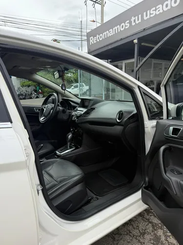 Ford Fiesta 1.6 Hatchback Titanium