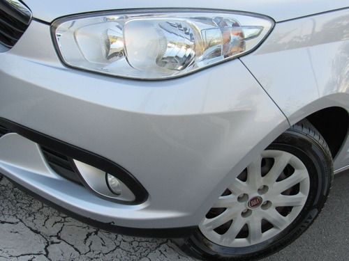 Fiat Grand Siena 1.4 Mpi Attractive 8v