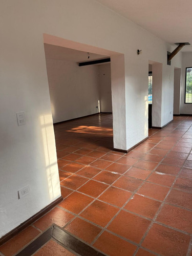 Casa En Venta Para Reciclar, Excel Ubic
