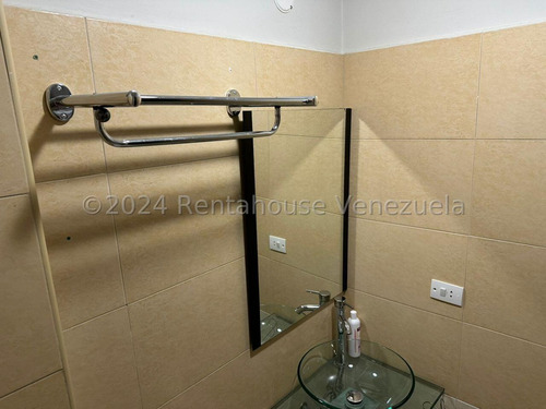 Dennymar, Vende Apartamento Amoblado En Urb Priv Al Este De La Ciudad, Conectado A Planta, Areas Sociales, 2hab, 2baños, Ambientado Para Brindar Total Confort Para Vivir Y Descansar, Contáctame B4b5b4