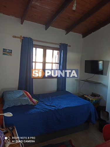 Imagen 8 de 11 de Casa De 3 Dormitorios En Venta En Zona En Desarrllo.
