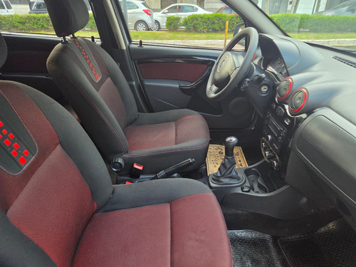 Renault Sandero Stepway 1.6 Confort 105cv