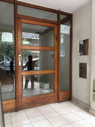 Imagen 2 de 12 de Departamento 3 Ambientes Con Balcón - Paternal