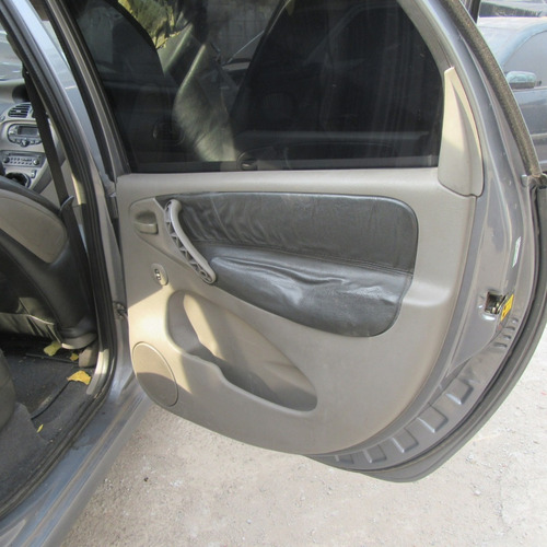 Imagem 8 de 10 de Sucata Citroen Xsara Picasso Peças 2.0 Manual