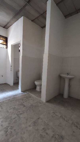 Imagen 5 de 10 de Local En Venta Tocuyito Municipio Libertador