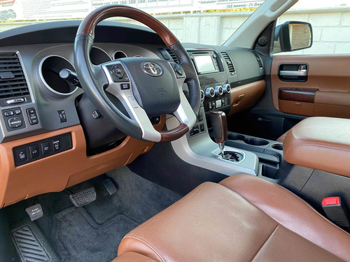 Imagen 8 de 15 de Toyota Sequoia 2017 5.7 Platinum At