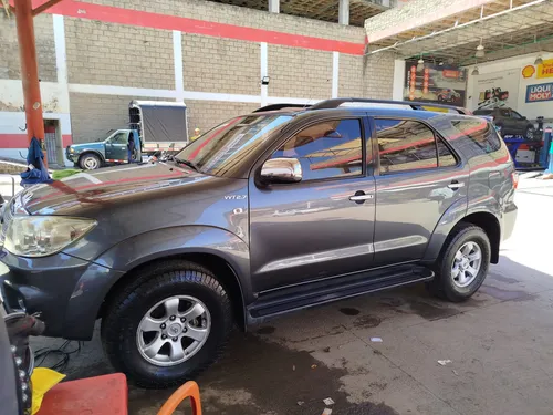 Toyota Fortuner 2.7l 4x4