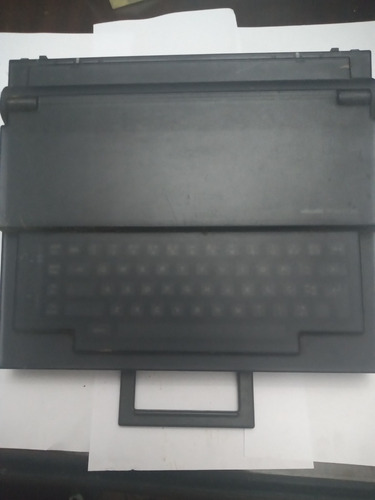 Maquina De Escrever Olivetti Eletrônica (Usado)