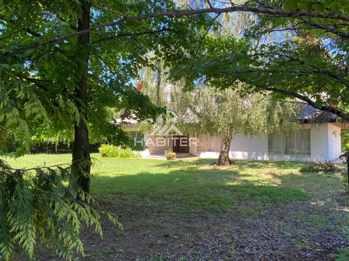 Casa En Venta De 5 Dorm. En Los Angeles