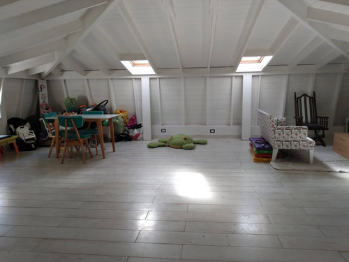 Imagen 28 de 29 de Excelente Casa En La Lucila,7 Ambientes Zona Colegios