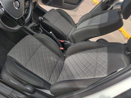 Imagen 10 de 10 de Volkswagen Suran 2018 1.6 Highline Msi 110cv