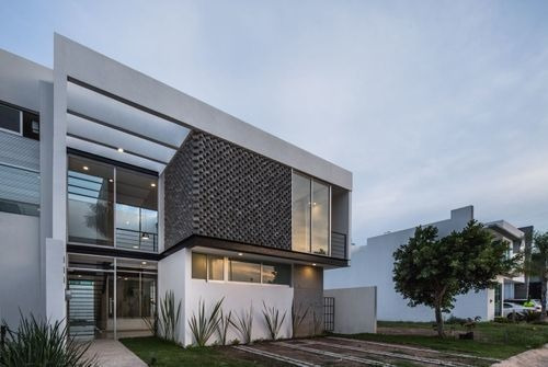 Imagen 1 de 14 de Casa En Venta En Residencial Provenza (la Romana)
