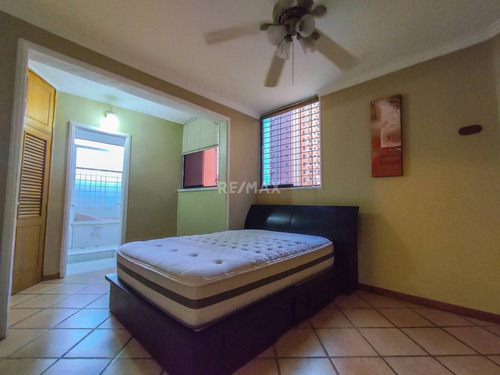 Imagen 6 de 12 de Town House Amoblado En Venta En El Bosque Cd 162500 Liliana Martinez 04140357885
